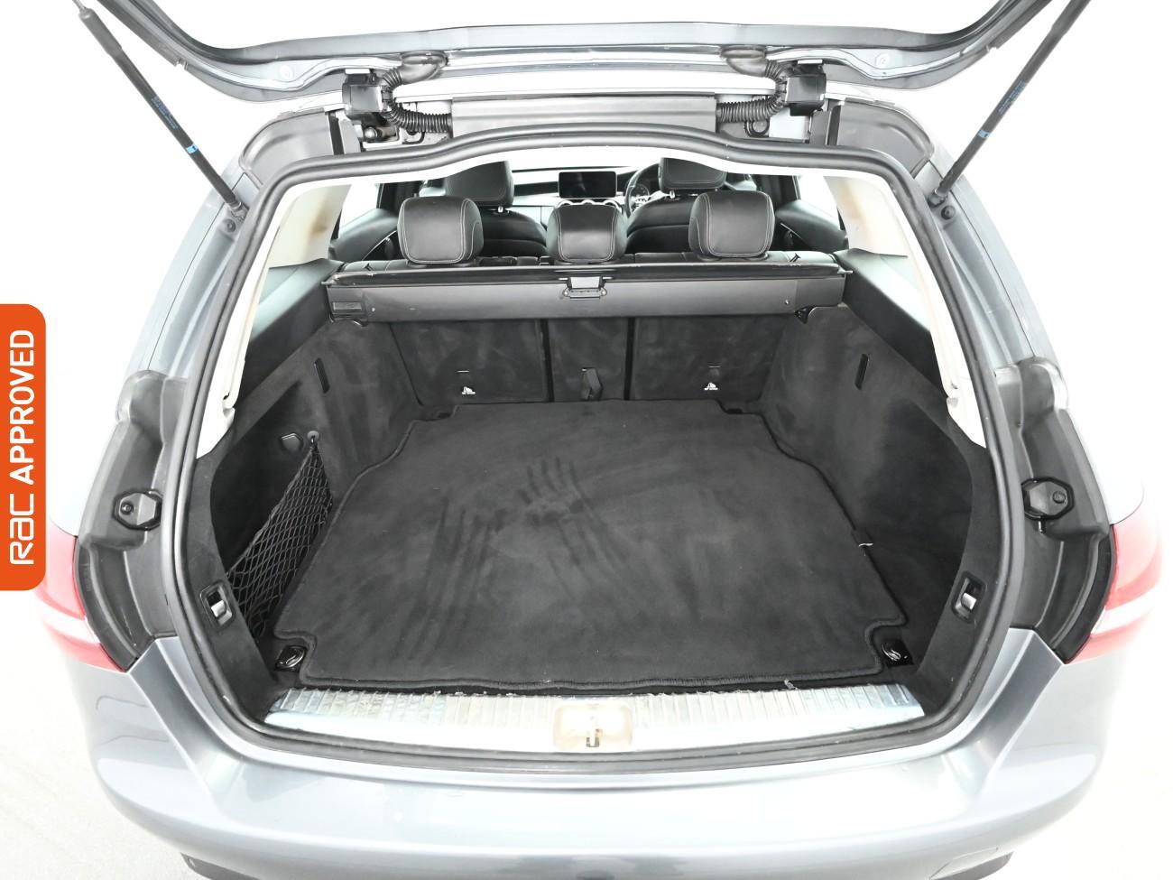 Used Mercedes-Benz C Class 2019 for sale - 77106932: Photo 13