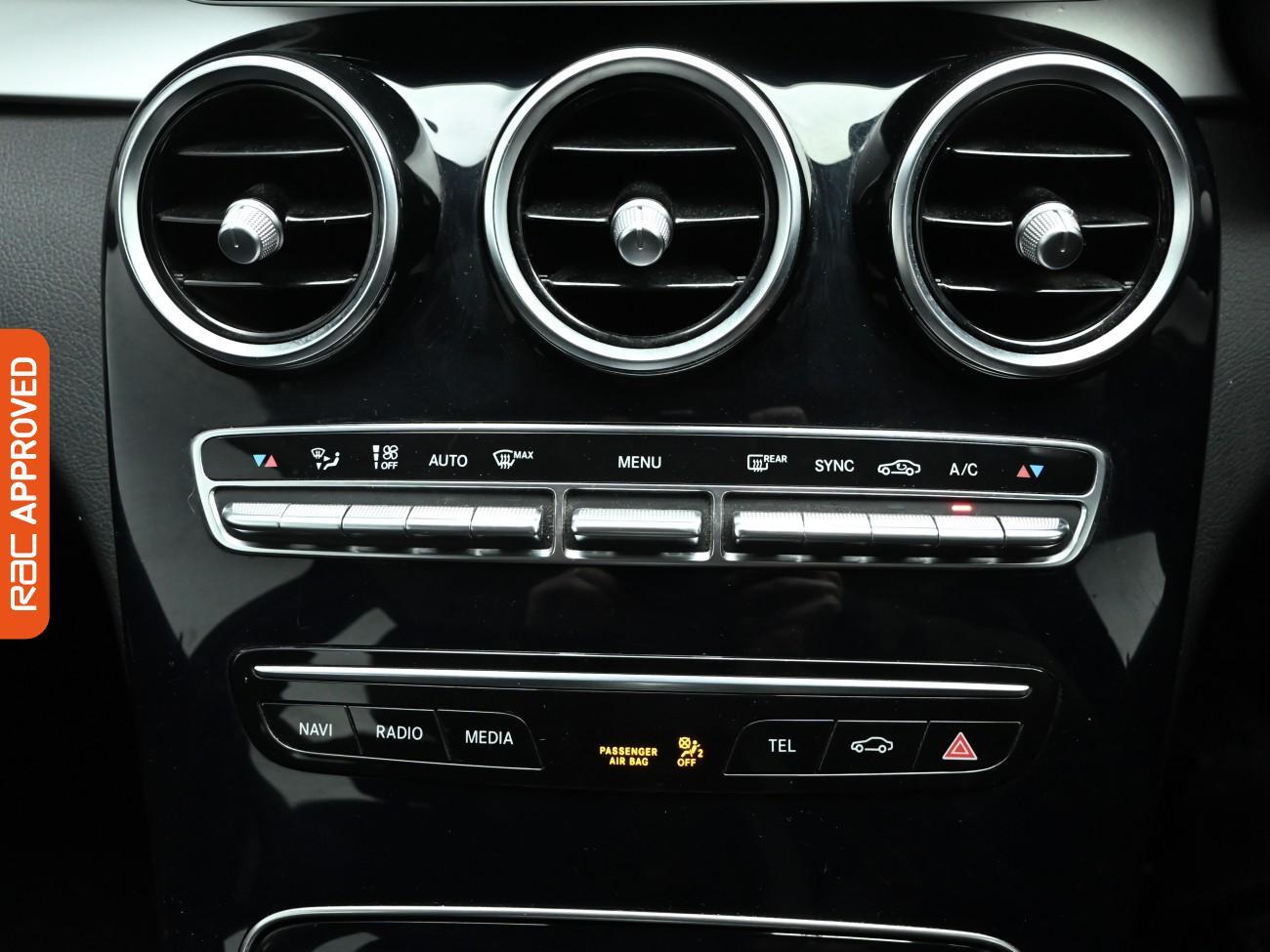 Used Mercedes-Benz C Class 2019 for sale - 77106932: Photo 15