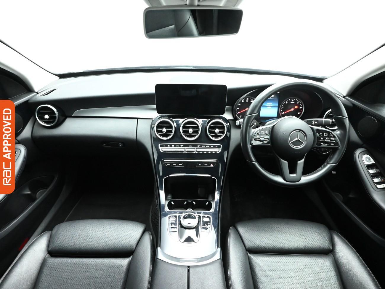 Used Mercedes-Benz C Class 2019 for sale - 77106932: Photo 2