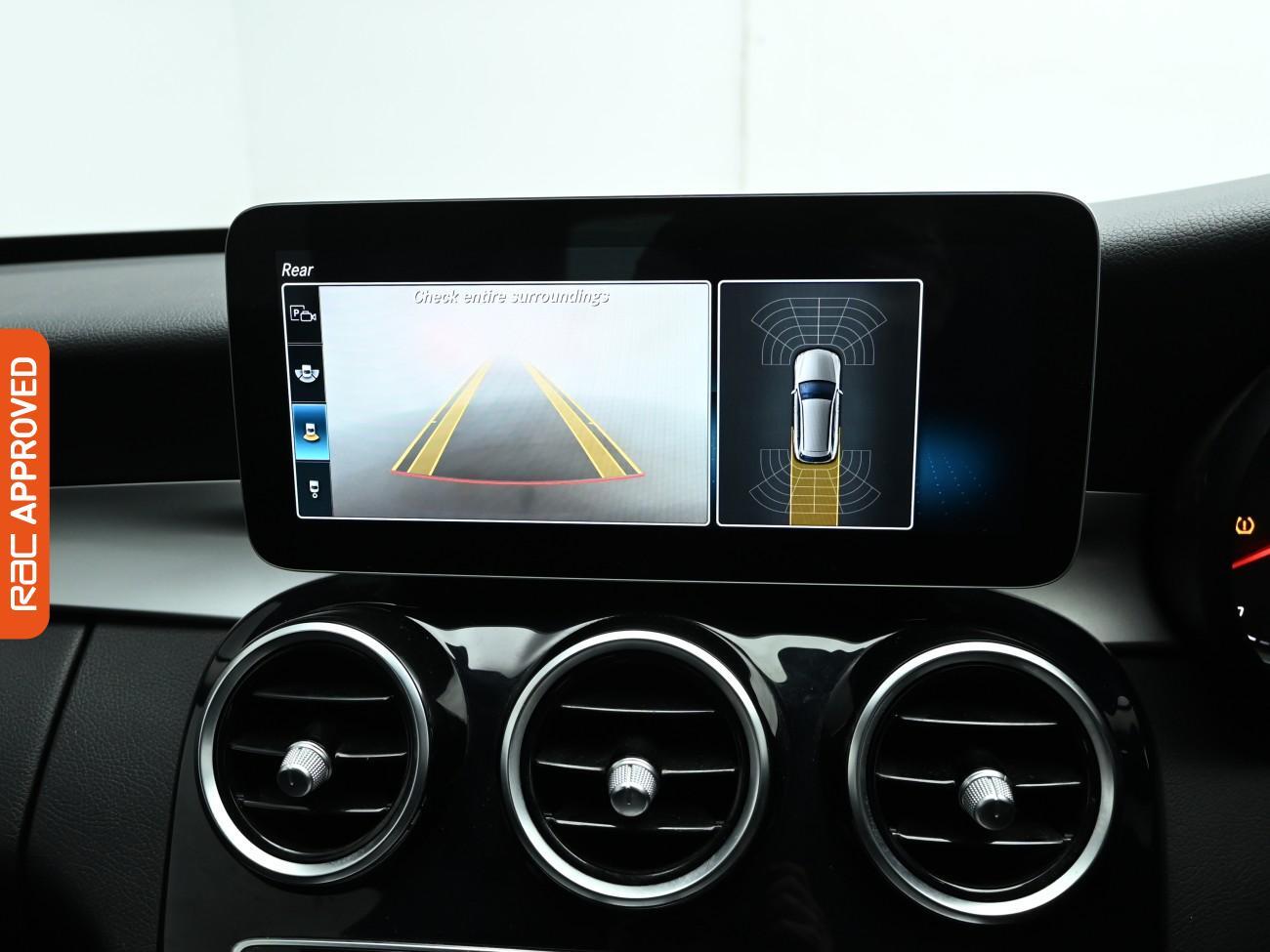 Used Mercedes-Benz C Class 2019 for sale - 77106932: Photo 3