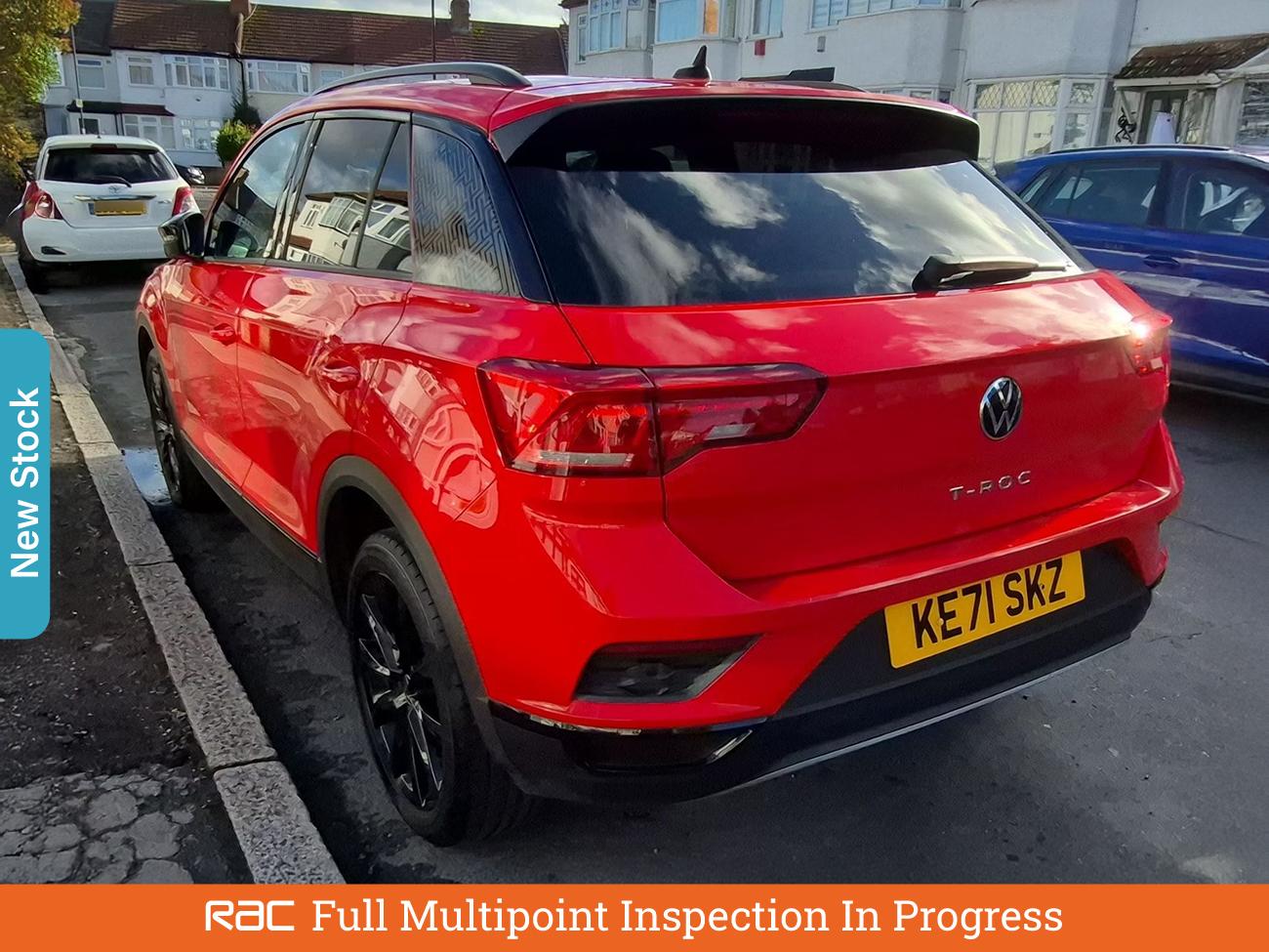 Used Volkswagen T-Roc 2021 for sale - 76520041: Photo 2