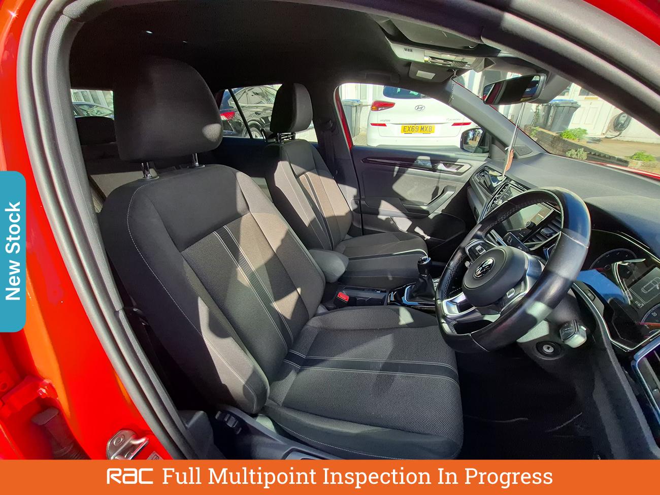 Used Volkswagen T-Roc 2021 for sale - 76520041: Photo 3