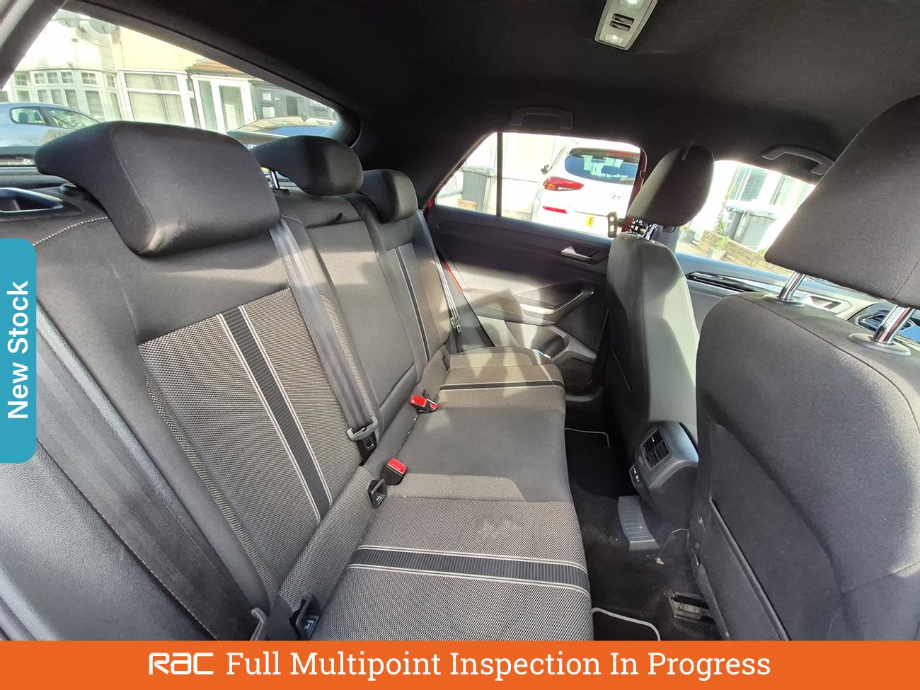 Used Volkswagen T-Roc 2021 for sale - 76520041: Photo 4