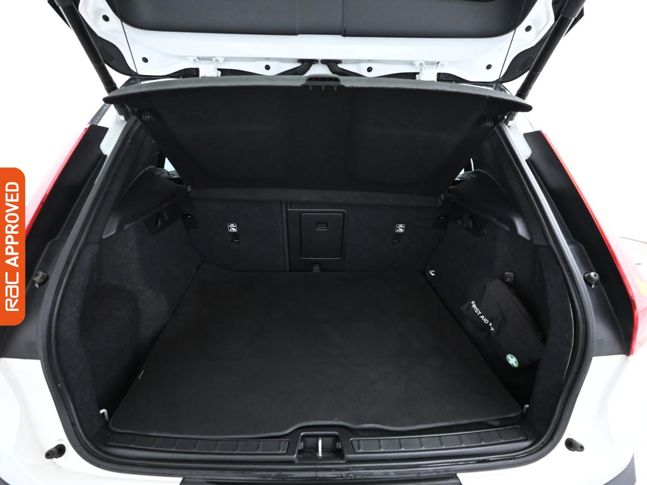 Used Volvo XC40 2021 for sale - 76249223: Photo 28