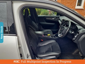 Used Volvo XC40 2021 for sale - 76249223: Photo