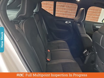 Used Volvo XC40 2021 for sale - 76249223: Photo