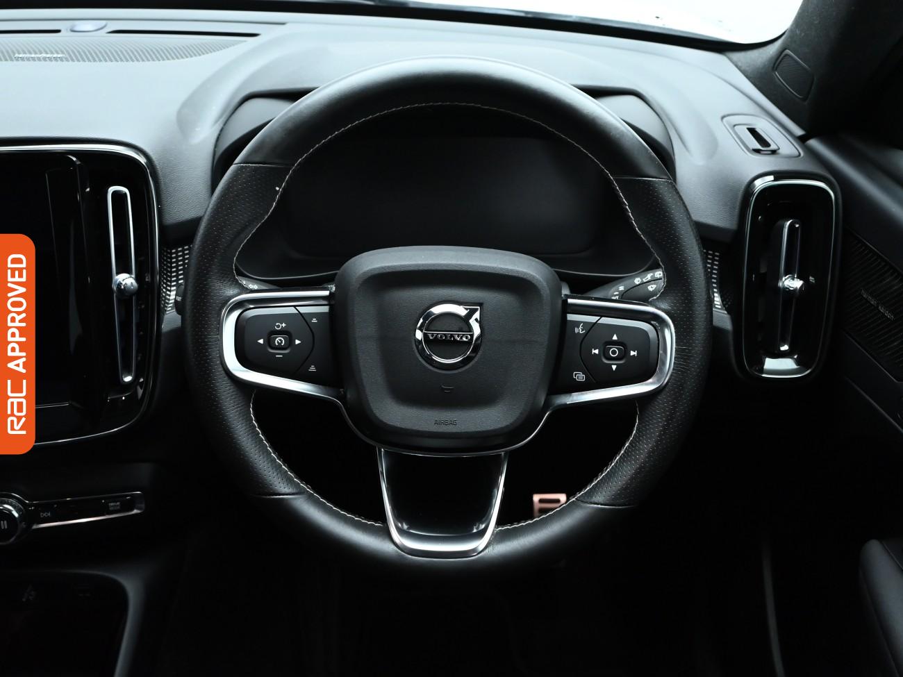 Used Volvo XC40 2021 for sale - 76249223: Photo 9