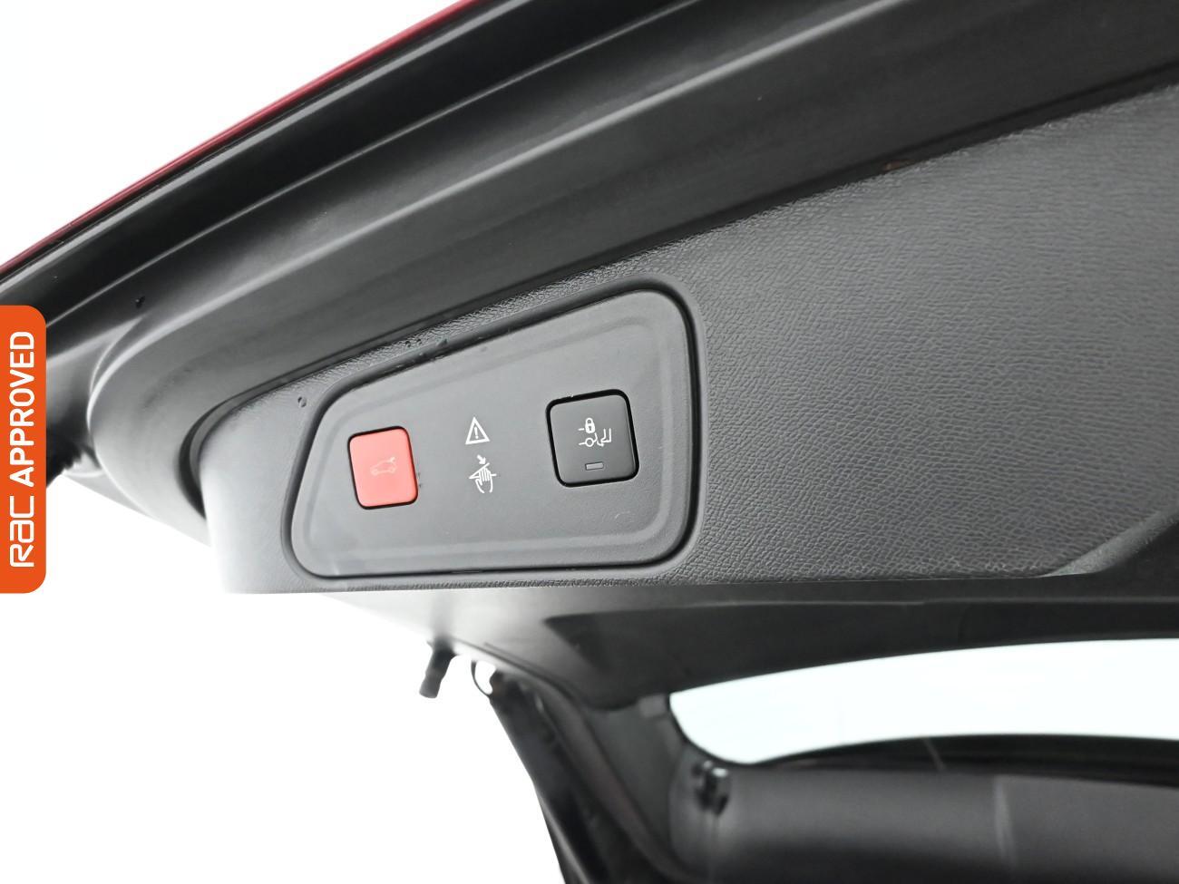 Used Peugeot 3008 2018 for sale - 77463245: Photo 26