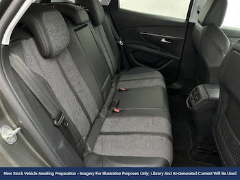 Used Peugeot 3008 2018 for sale - 77774008: Photo