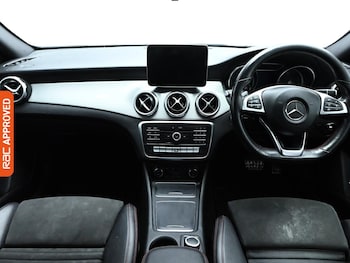 Used Mercedes-Benz GLA 2018 for sale - 76650572: Photo