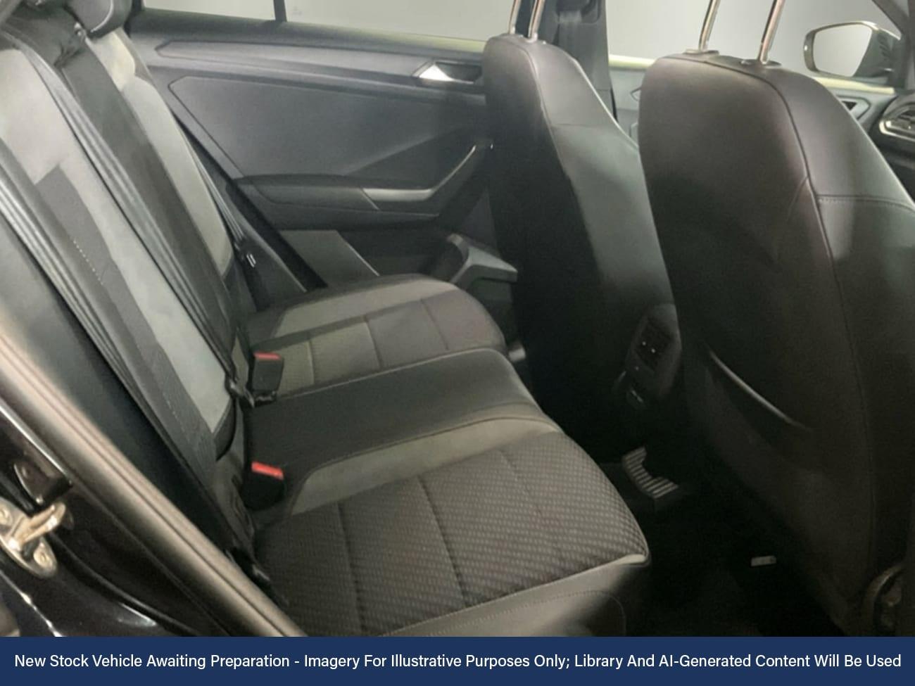 Used Volkswagen T-Roc 2021 for sale - 77072044: Photo 4