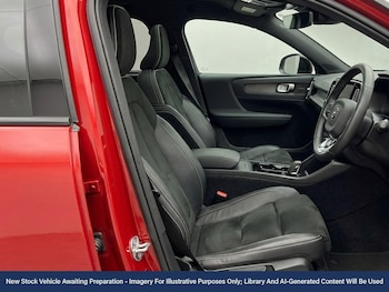 Used Volvo XC40 2022 for sale - 77283358: Photo