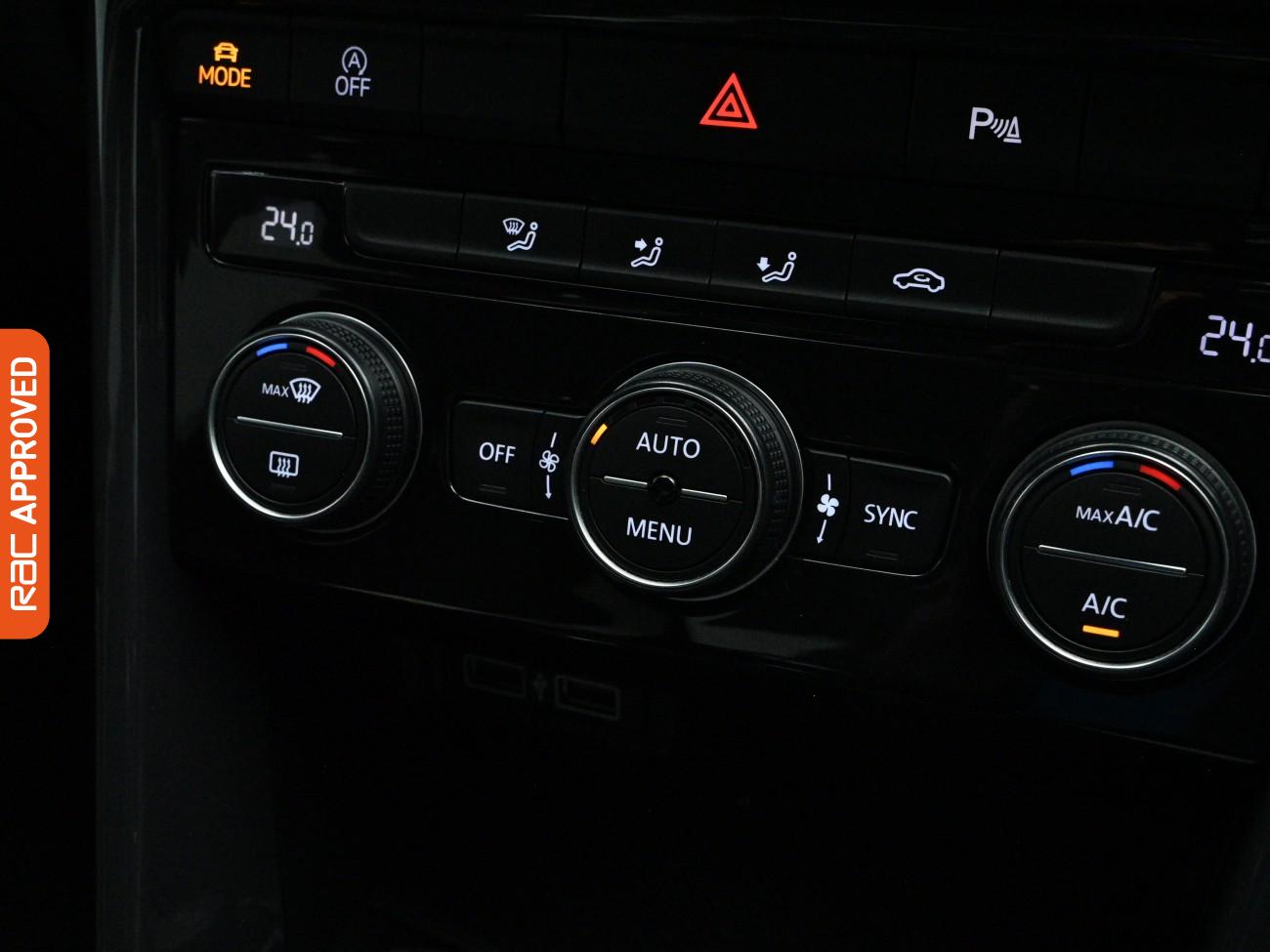 Used Volkswagen T-Roc 2018 for sale - 77779683: Photo 15