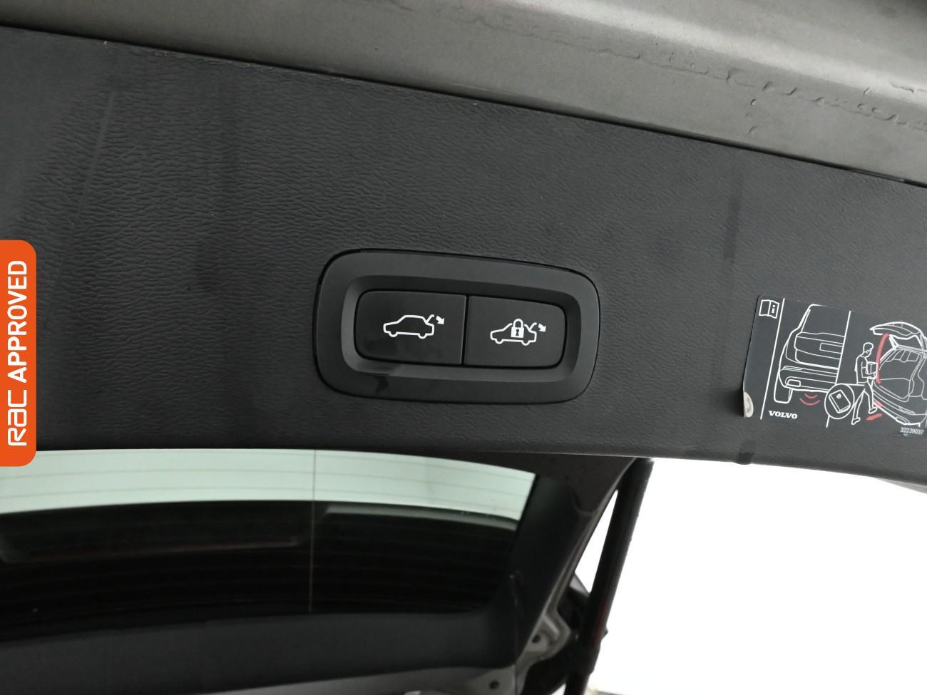 Used Volvo XC40 2021 for sale - 76746305: Photo 29