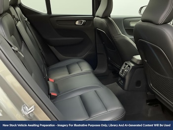 Used Volvo XC40 2021 for sale - 76746305: Photo