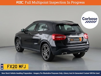 Used Mercedes-Benz GLA 2020 for sale - 77676705: Photo