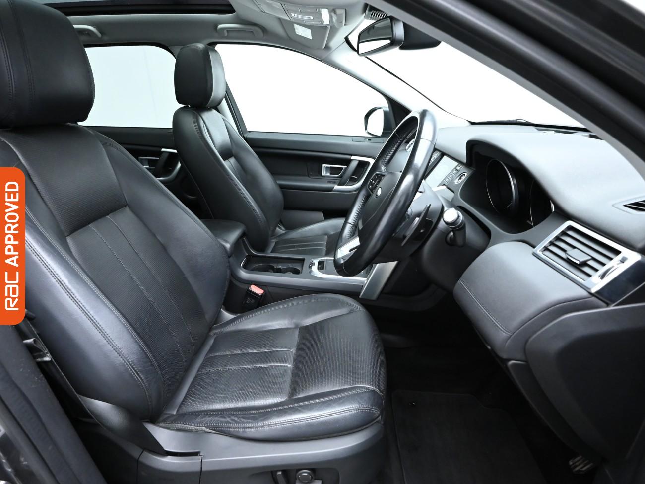 Used Land Rover Discovery Sport 2017 for sale - 76047419: Photo 12