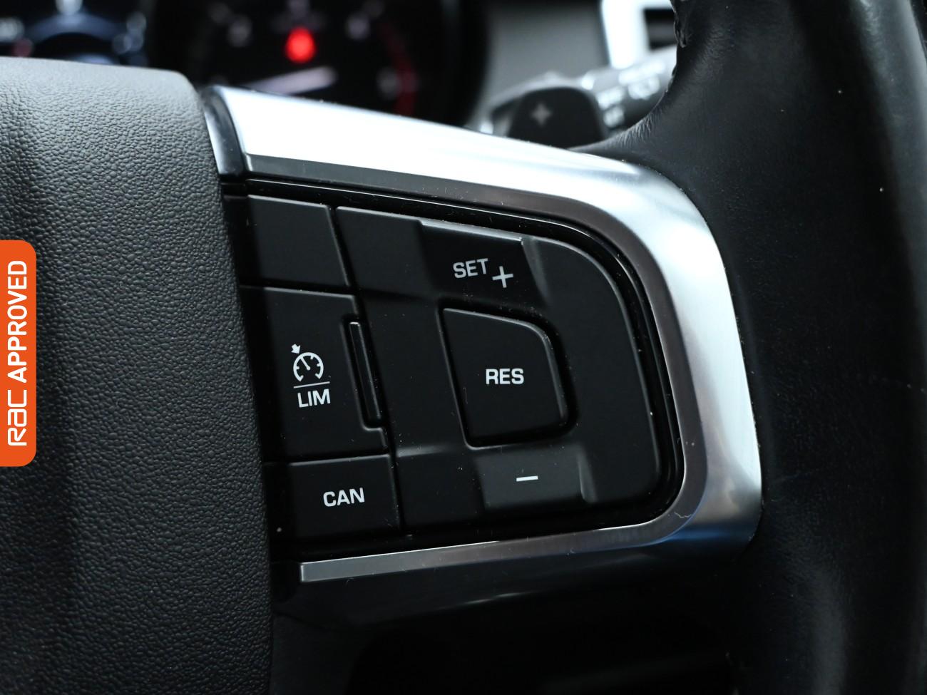 Used Land Rover Discovery Sport 2017 for sale - 76047419: Photo 23