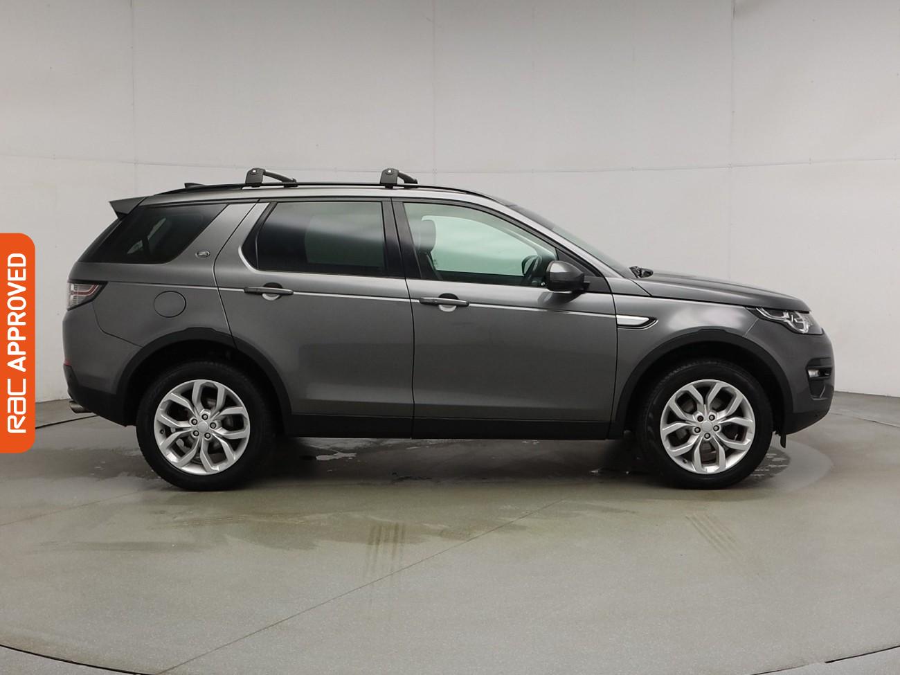 Used Land Rover Discovery Sport 2017 for sale - 76047419: Photo 6