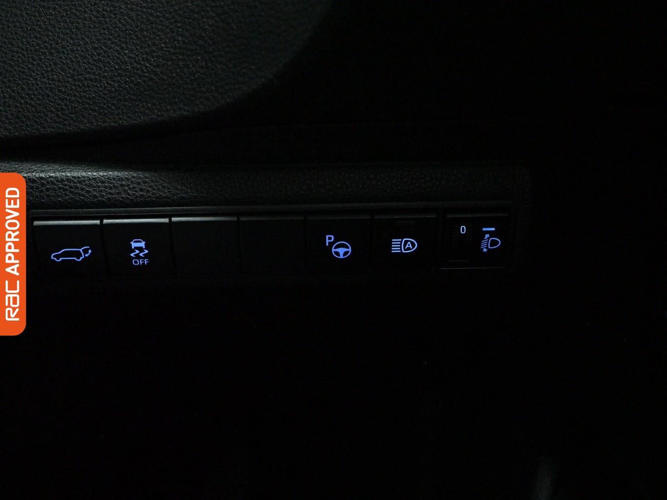 Used Toyota Corolla 2021 for sale - 78107648: Photo 19