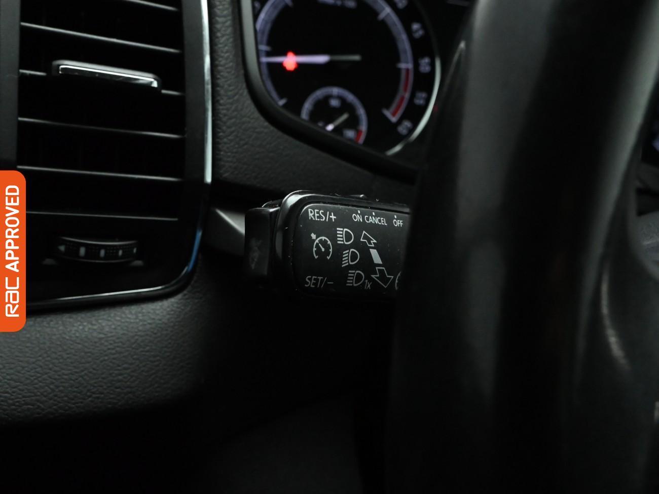 Used Skoda Karoq 2018 for sale - 76798340: Photo 16