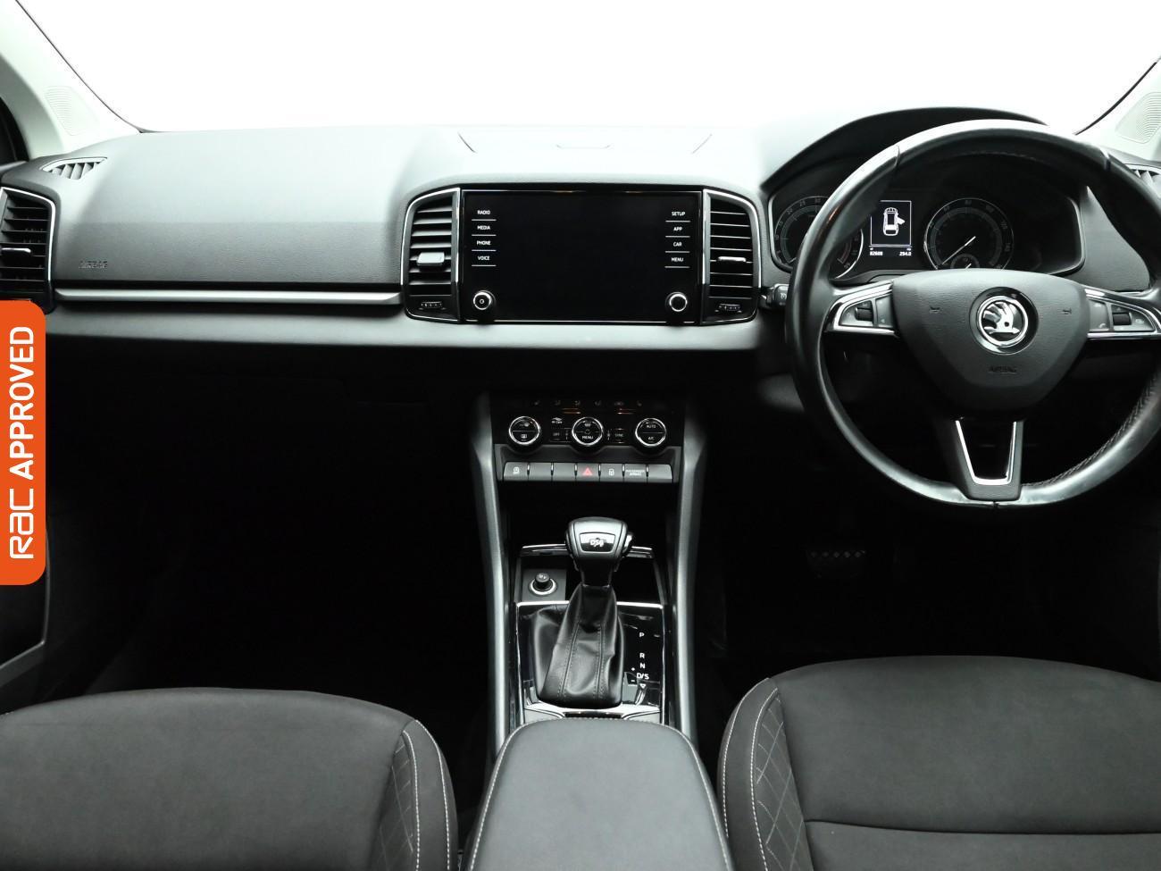 Used Skoda Karoq 2018 for sale - 76798340: Photo 2