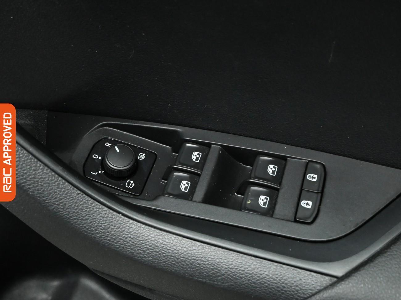 Used Skoda Karoq 2018 for sale - 76798340: Photo 24