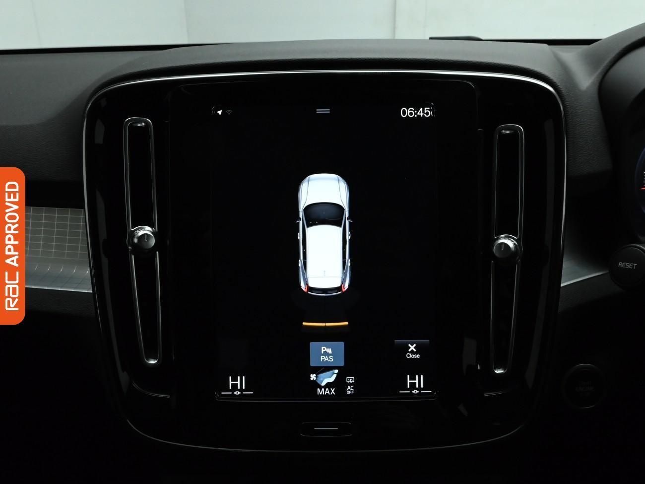 Used Volvo XC40 2021 for sale - 76750731: Photo 16