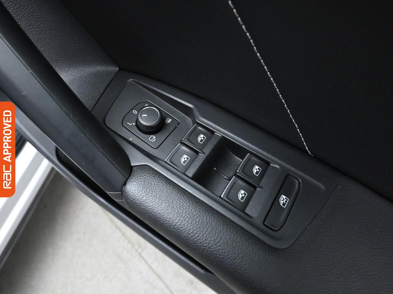 Used Volkswagen Tiguan 2021 for sale - 76625932: Photo 25