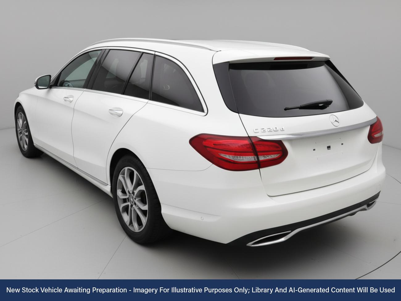 Used Mercedes-Benz C Class 2017 for sale - 76553443: Photo 2