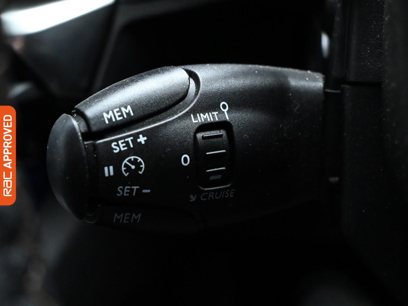 Used Peugeot 3008 2020 for sale - 76531601: Photo 19