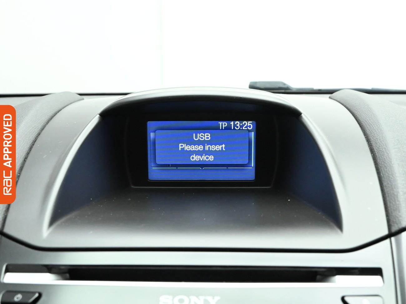 Used Ford Fiesta 2015 for sale - 77112581: Photo 23