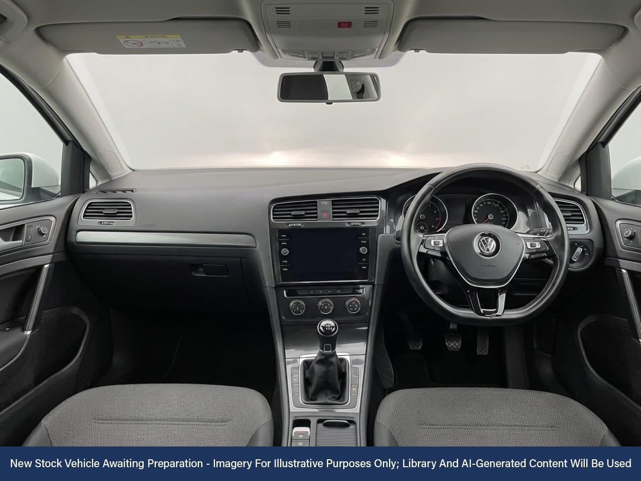 Used Volkswagen Golf 2019 for sale - 77872562: Photo 6