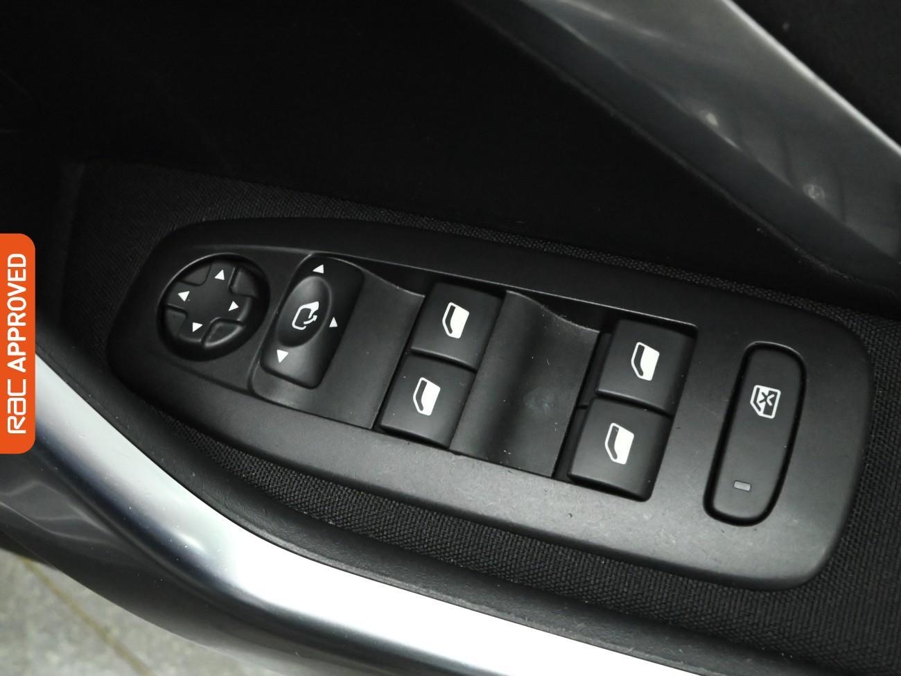 Used Peugeot 2008 2019 for sale - 77451214: Photo 26