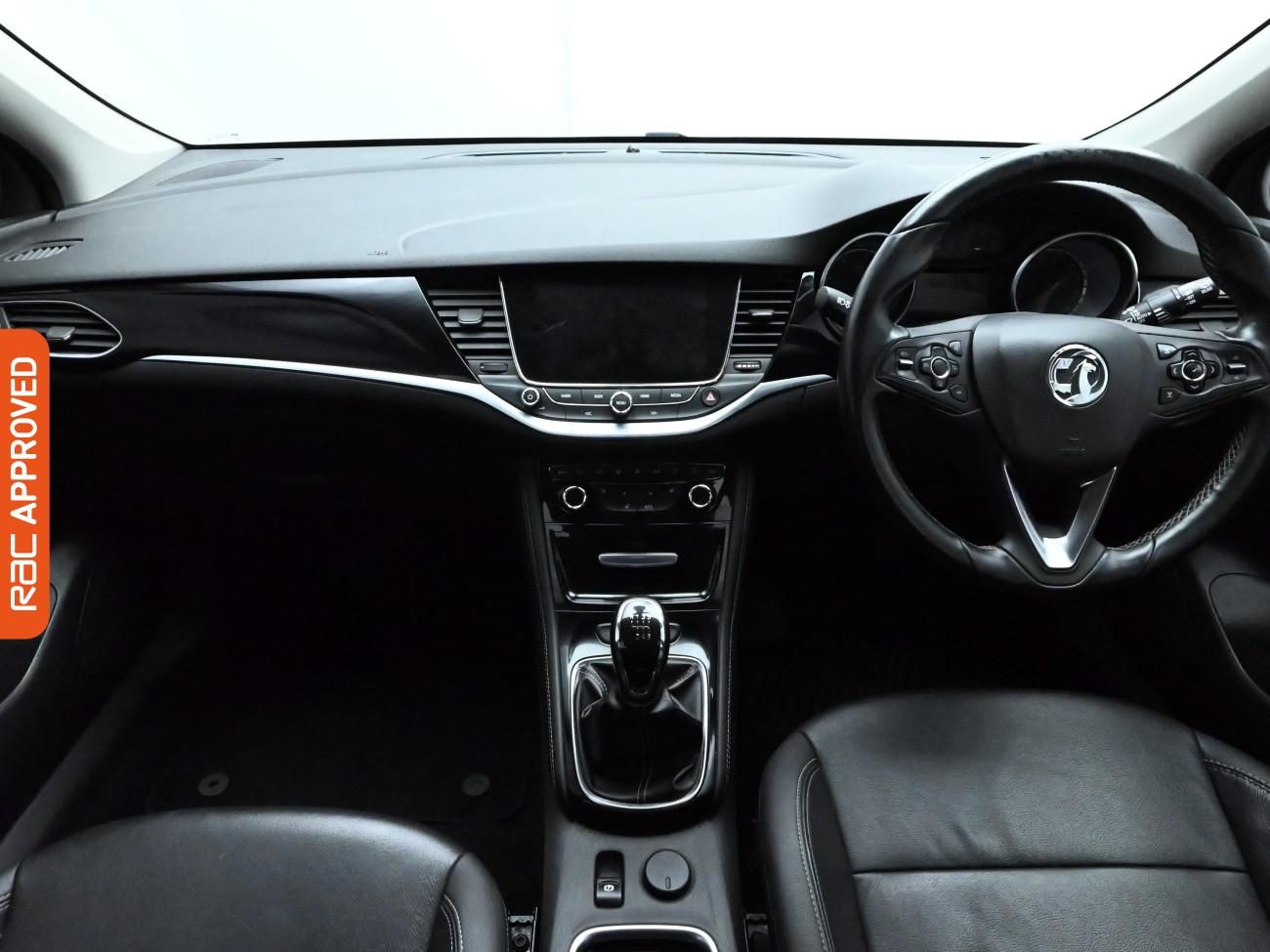 Used Vauxhall Astra 2017 for sale - 76836322: Photo 2