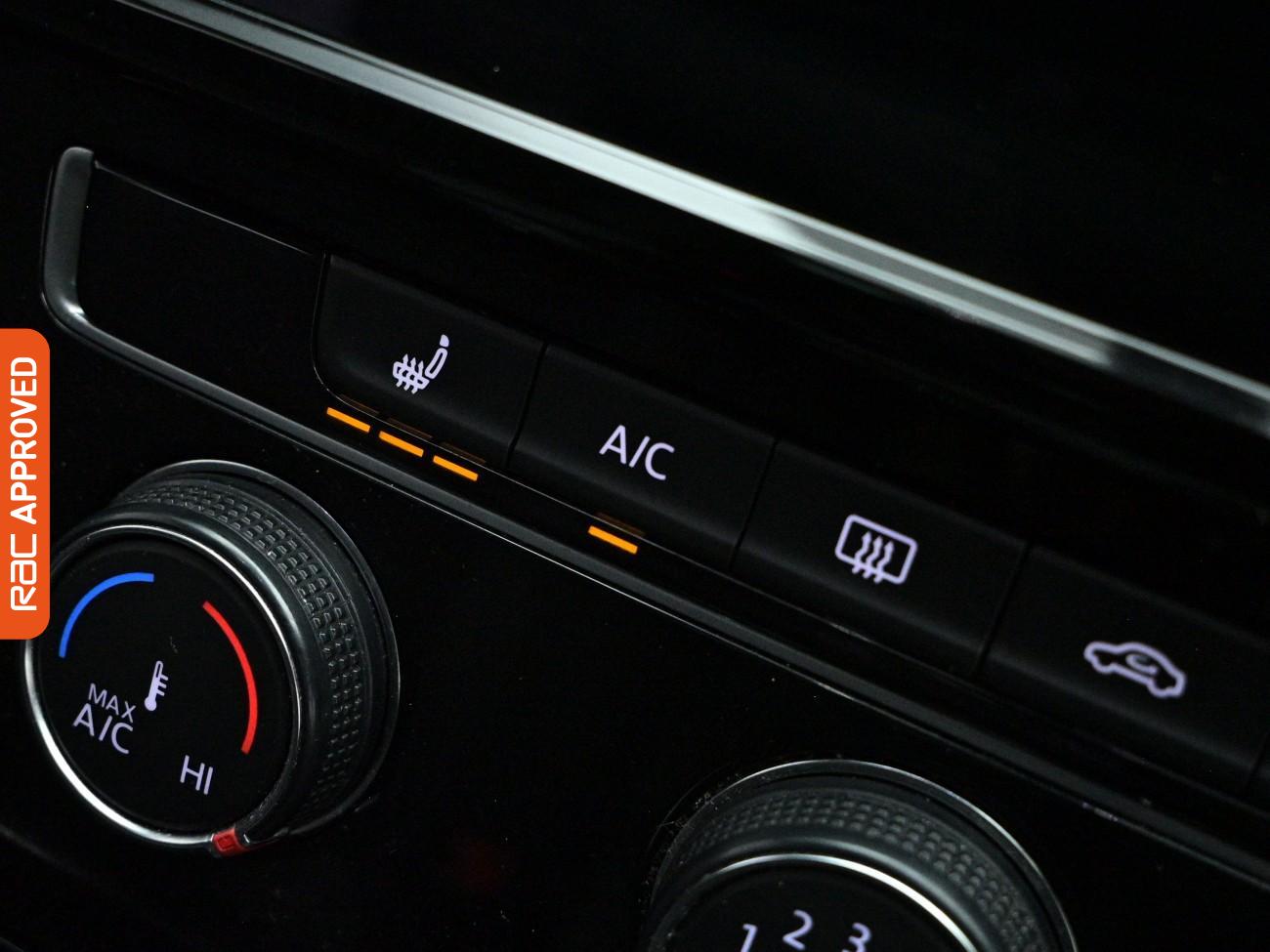 Used Volkswagen Golf 2018 for sale - 78105223: Photo 15