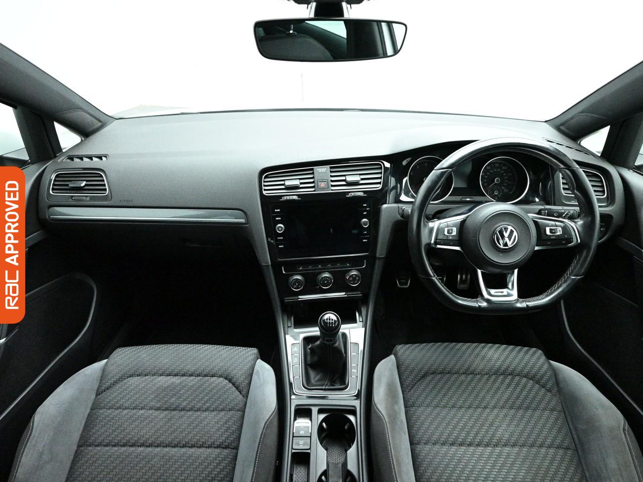 Used Volkswagen Golf 2018 for sale - 78105223: Photo 2