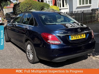 Used Mercedes-Benz C-Class 2015 for sale - 75523330: Photo