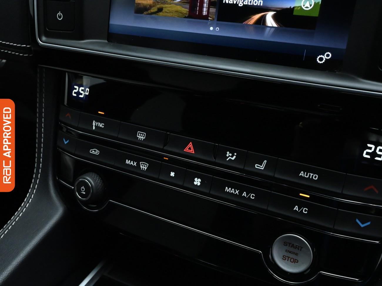 Used Jaguar F-Pace 2016 for sale - 77072005: Photo 15