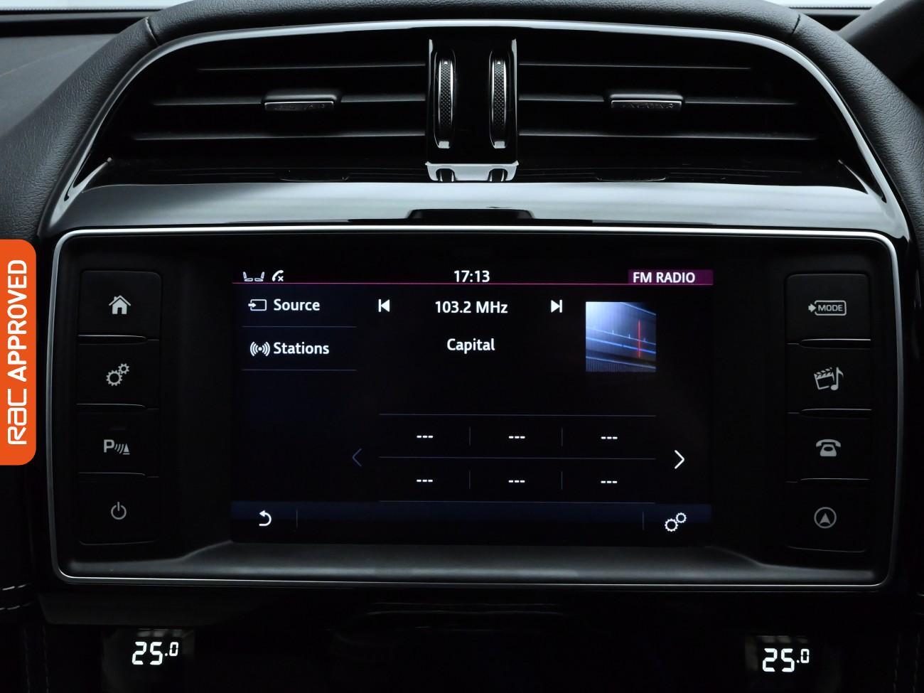 Used Jaguar F-Pace 2016 for sale - 77072005: Photo 17