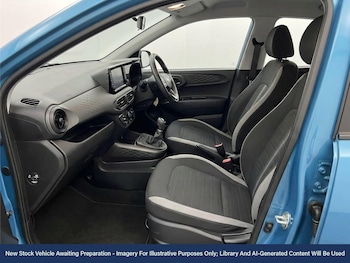 Used Hyundai i10 2023 for sale - 77199581: Photo