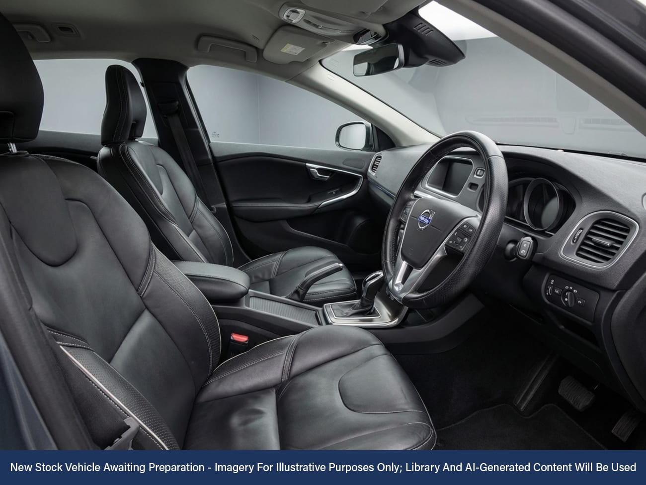 Used Volvo V40 2017 for sale - 77890639: Photo 3