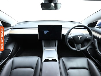 Used Tesla Model 3 2025 for sale - 76429211: Photo