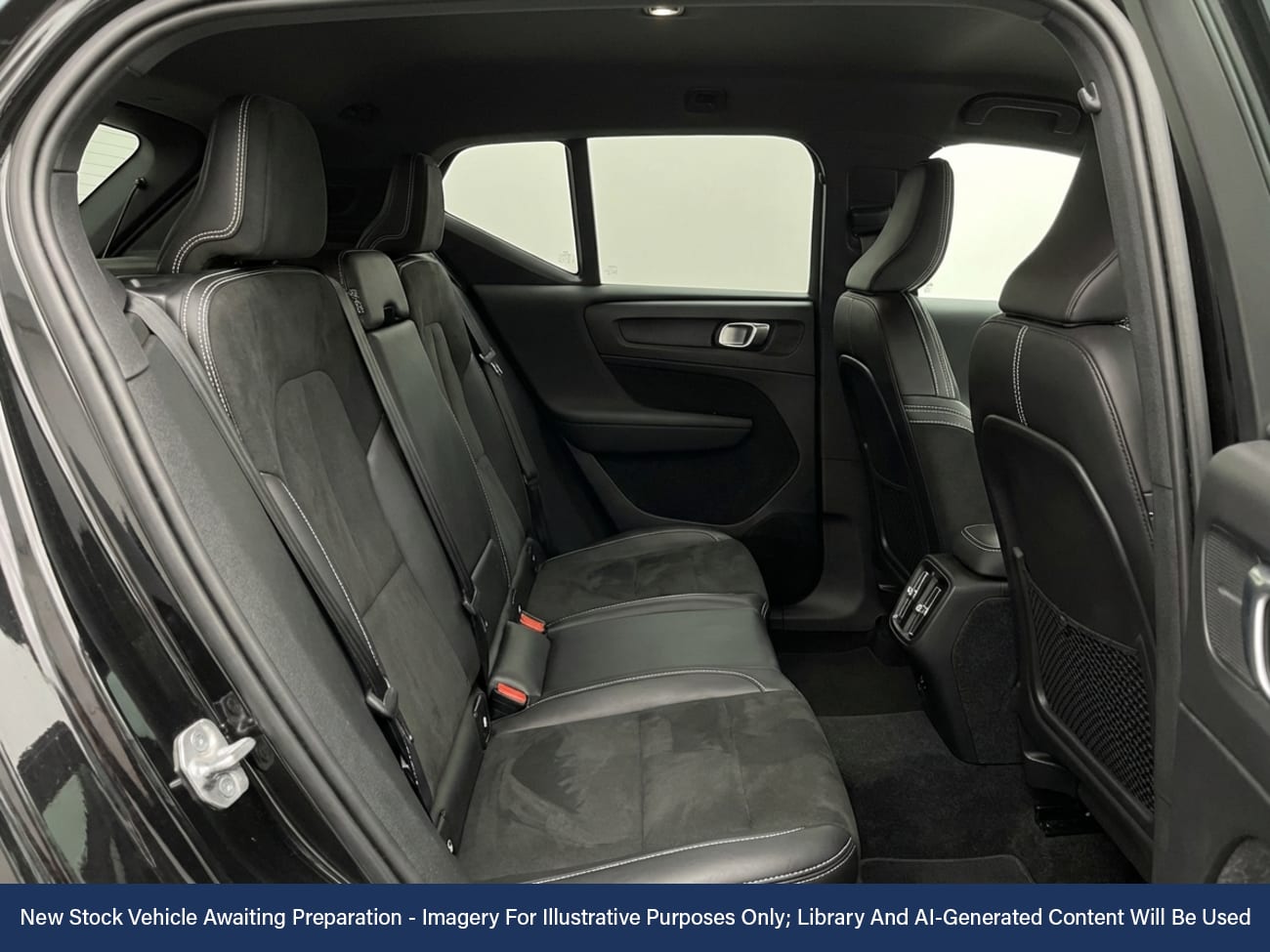 Used Volvo XC40 2021 for sale - 77676690: Photo 4