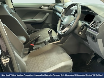 Used Volkswagen T-Cross 2021 for sale - 76429179: Photo