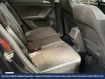 Used Volkswagen T-Cross 2021 for sale - 76429179: Photo