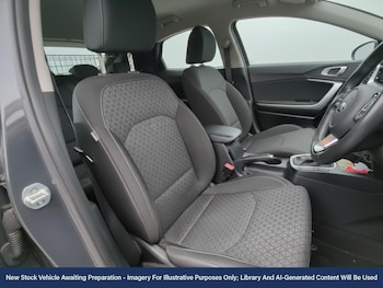 Used Kia XCeed 2020 for sale - 76902592: Photo