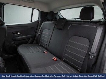 Used Dacia Duster 2022 for sale - 77199658: Photo