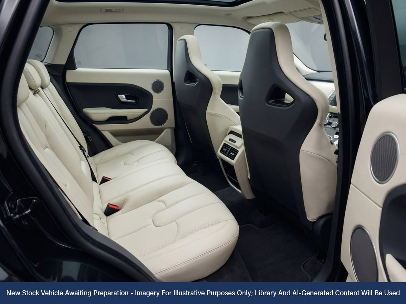 Used Land Rover Range Rover Evoque 2015 for sale - 77728715: Photo 4