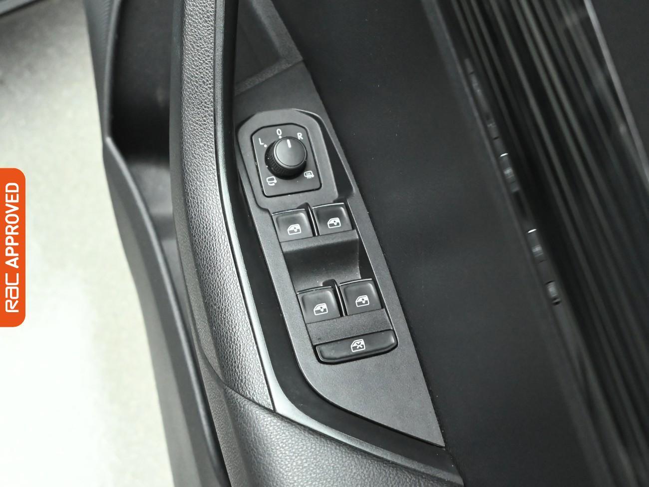 Used Skoda Karoq 2018 for sale - 77106933: Photo 22